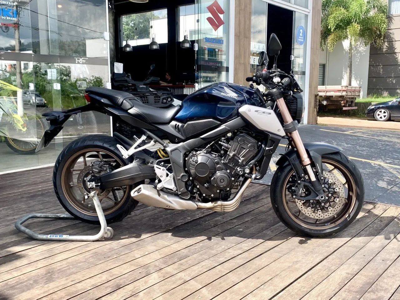 Honda Cb 650r 2021 - Foto 3