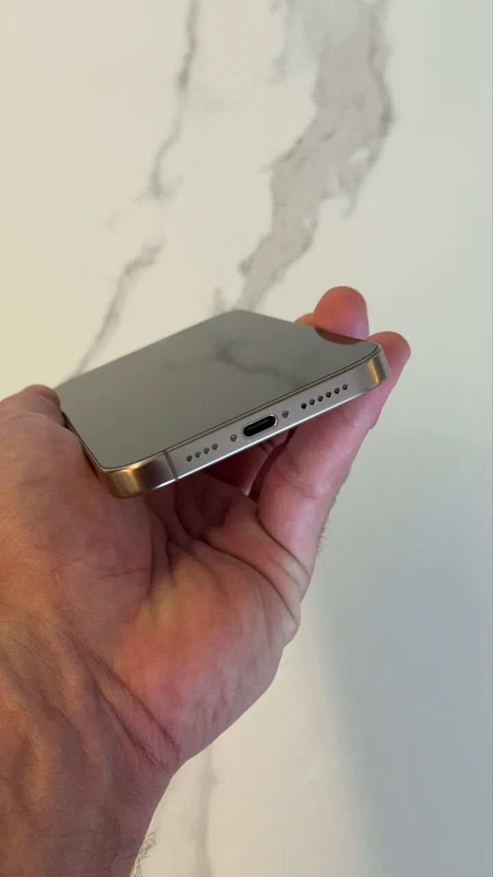 iPhone 16 Pro Max - Titânio Deserto | Impecável - Foto 4