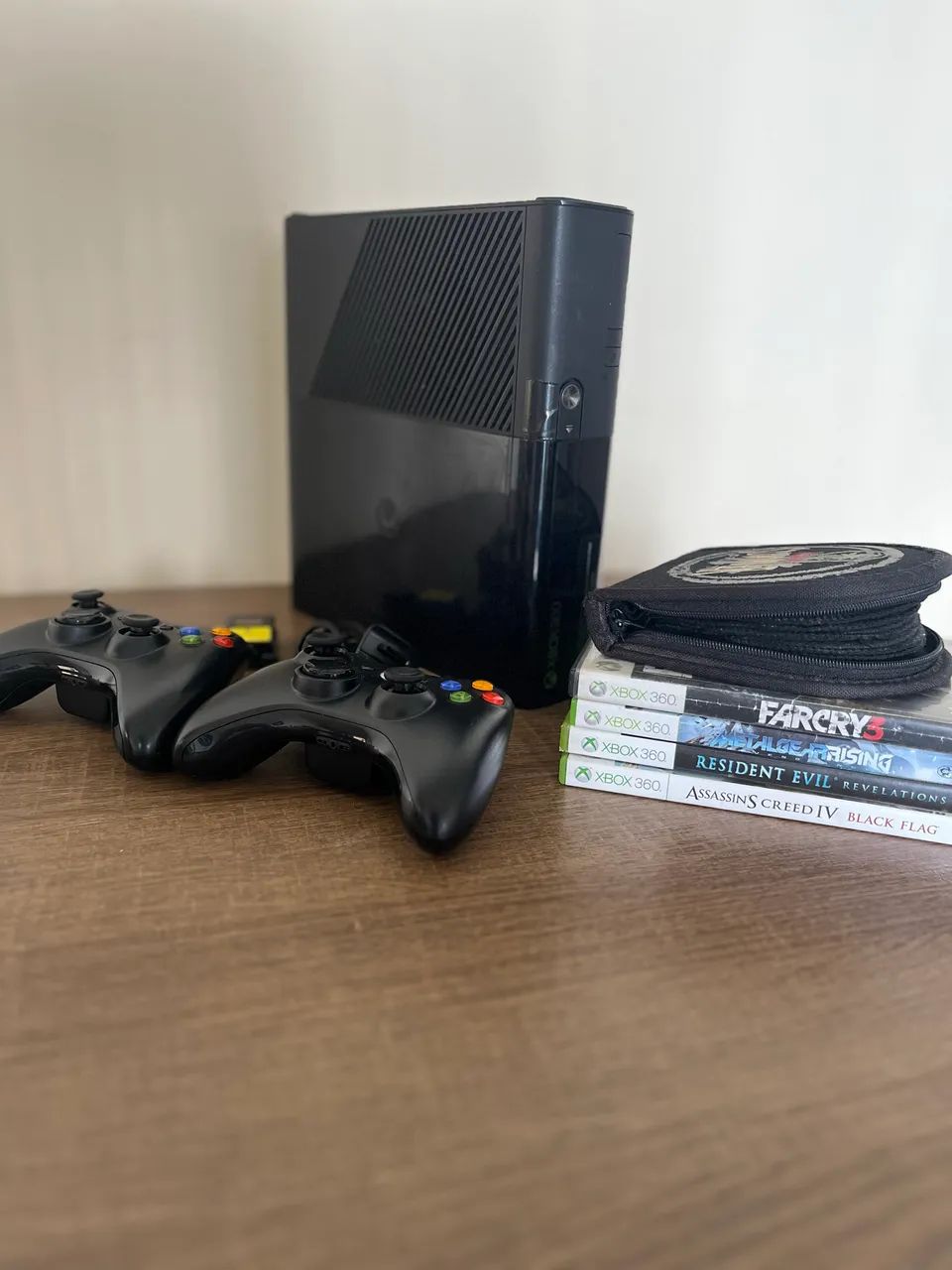 Xbox 360 super Slim 