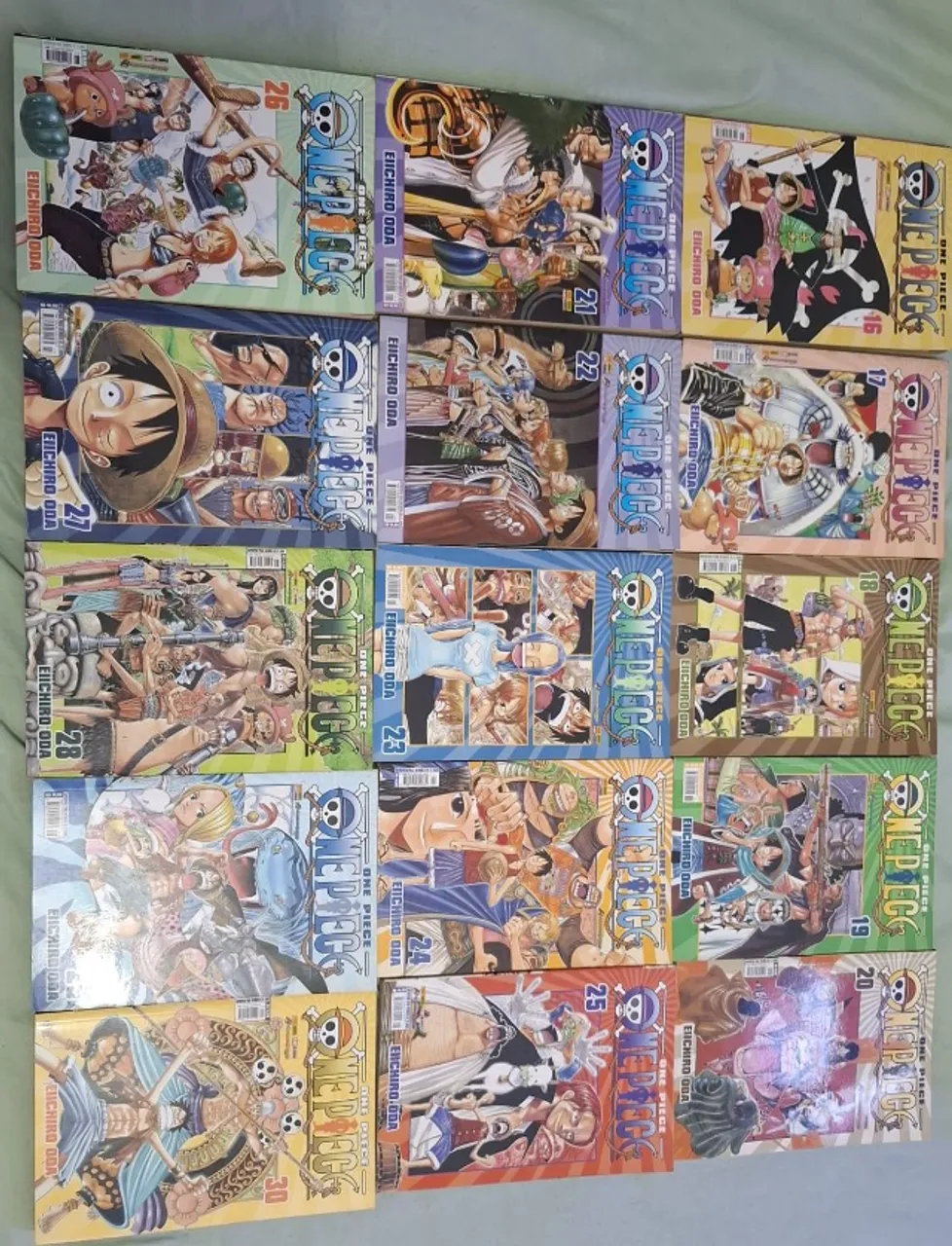 One Piece Zoro e Shanks Estado Excelente! - Hobbies e coleções