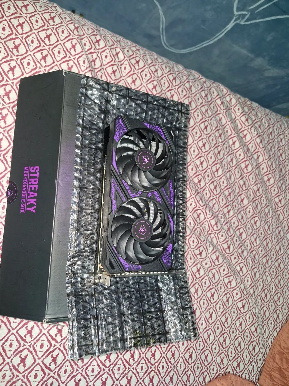 Placa de vídeo RX 6600 Streaky - Foto 4
