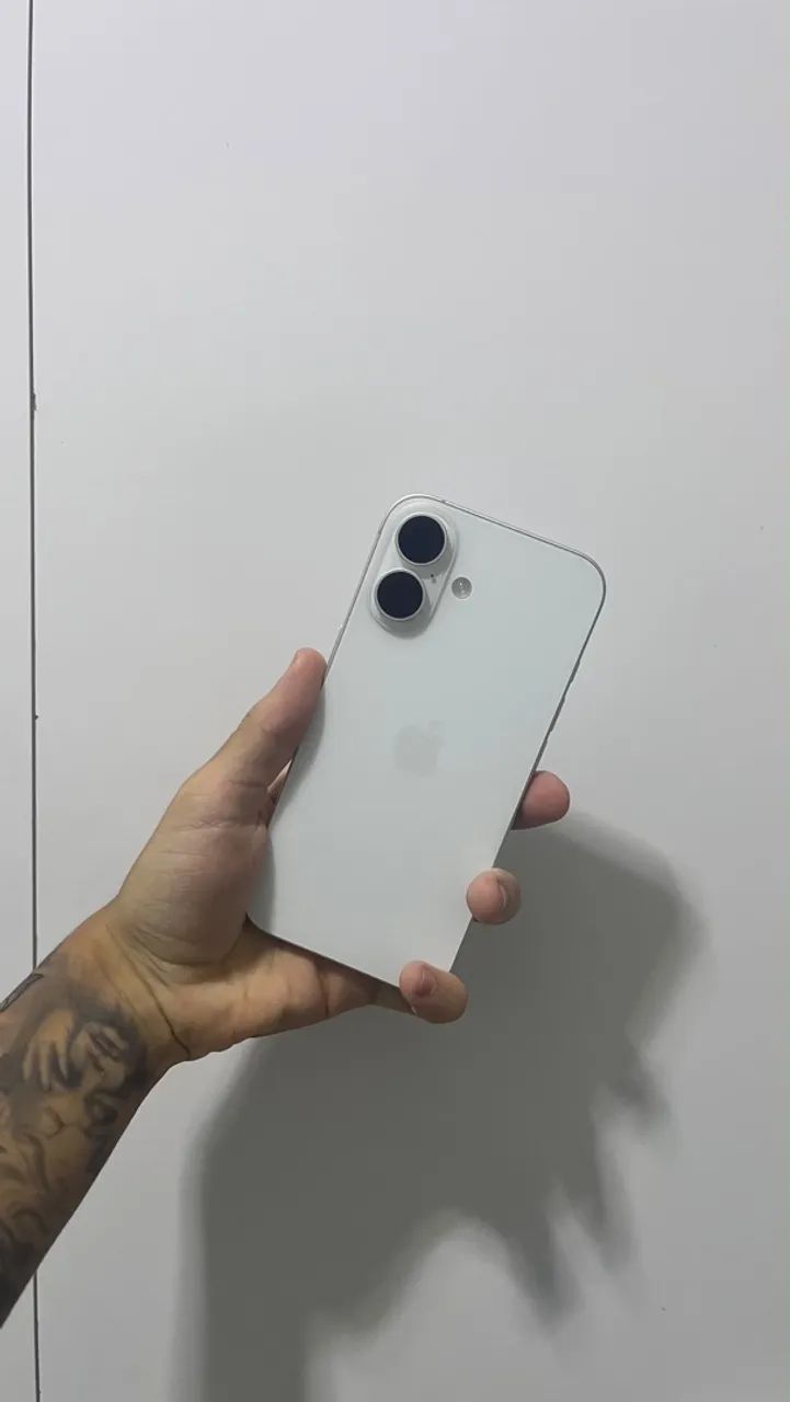 Iphone 16 branco - Foto 4