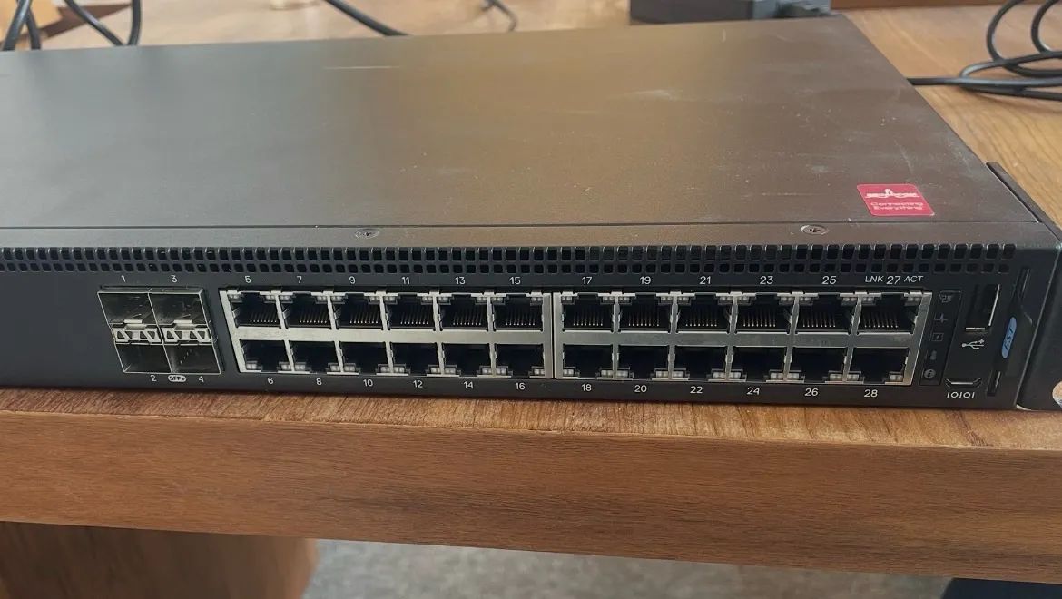 Switch Dell 24p - Foto 2