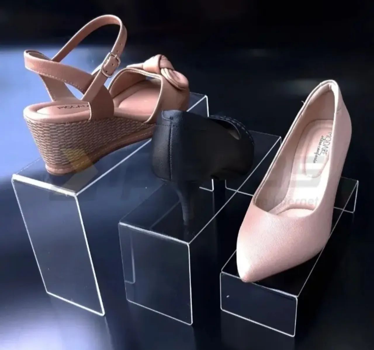 Expositor de Vitrine em Acrílico para Sapatos ou Acessórios - Foto 3