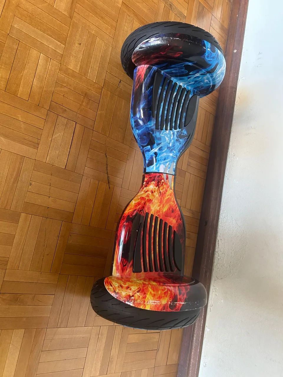 Hoverboard Brinovar fire/ice 10 Polegadas em ótimo estado - Foto 2