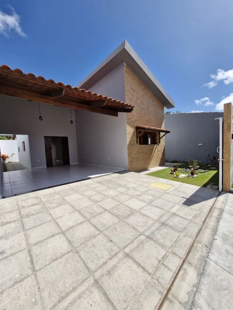Casa solta em Nova mangabeira 