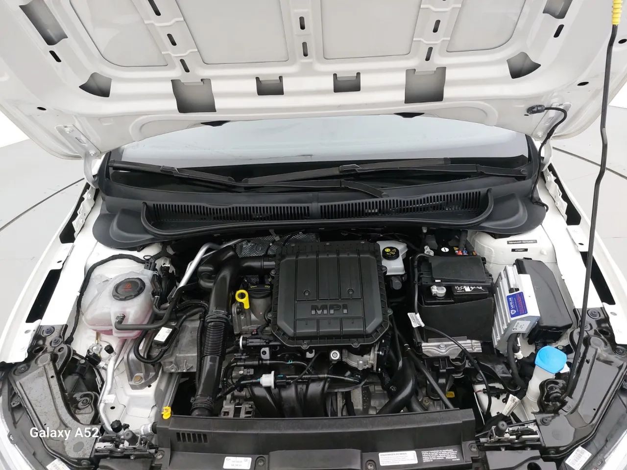 Volkswagen Polo Track 1.0 Flex 12V 5p, foto 10 de 18