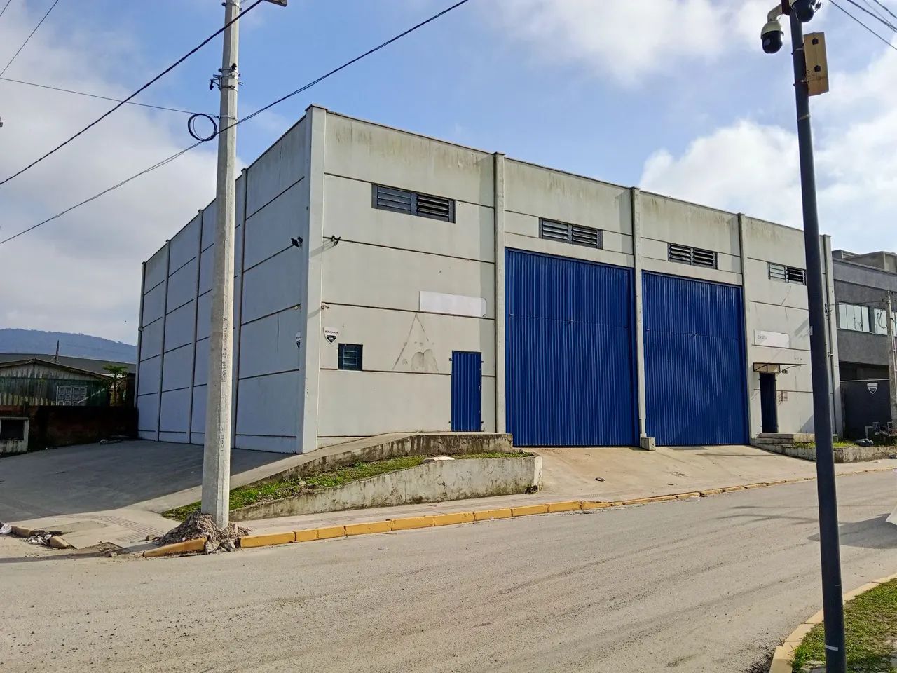 Galpão Comercial 