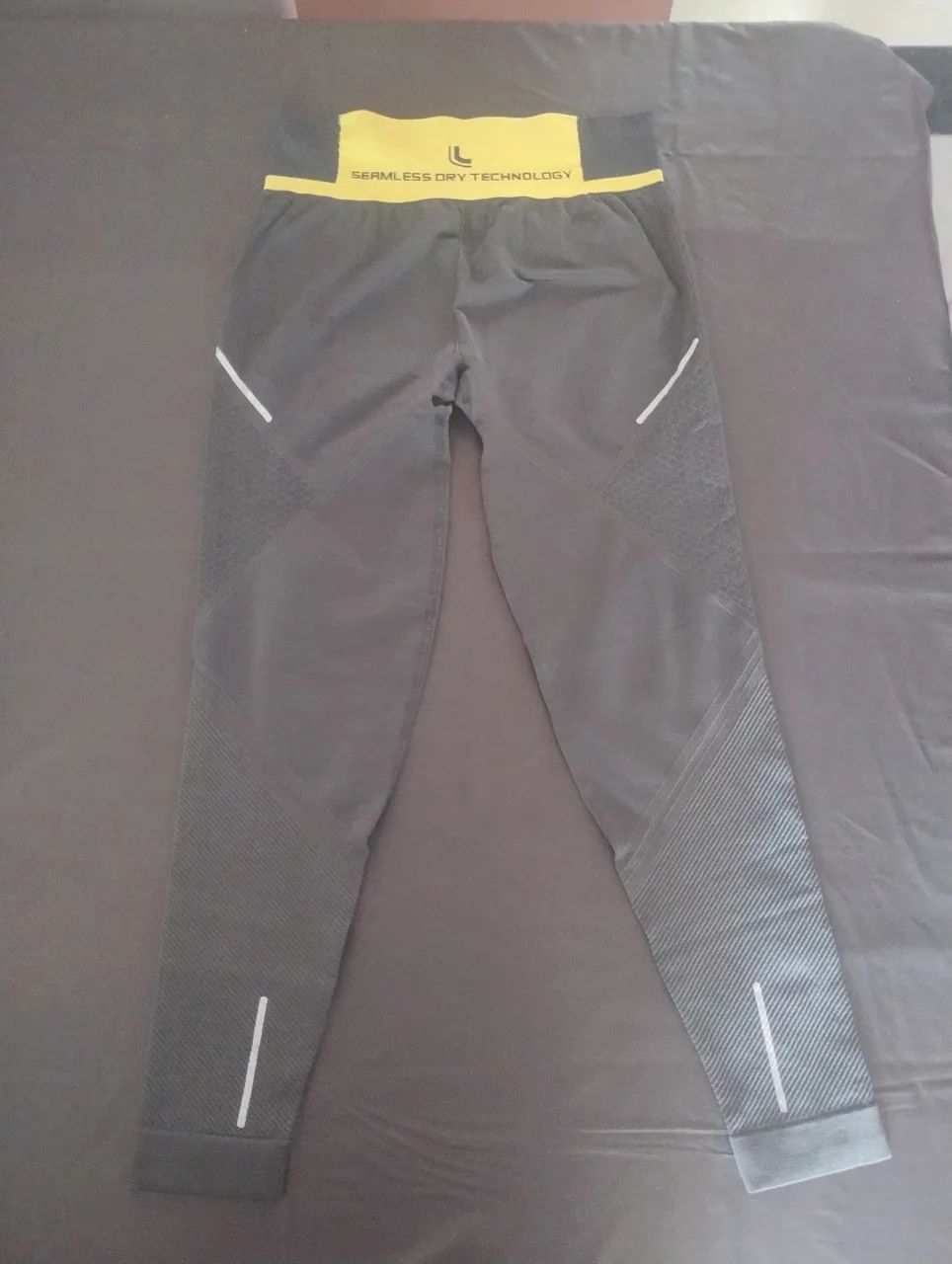 Legging Lupo Cinza Refletida  - Foto 3