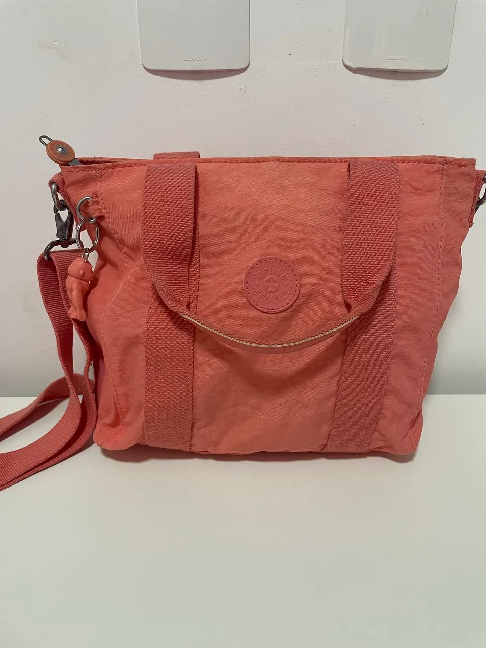 Bolsa Kipling coral  - Foto 2