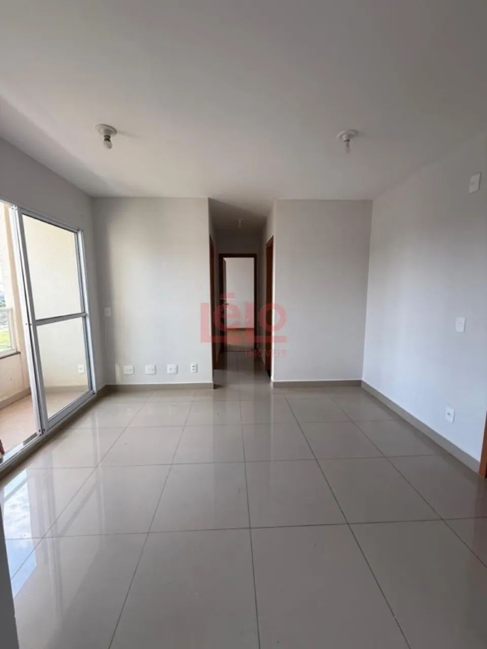 Apartamento Clube Próximo a UEM - Foto 3