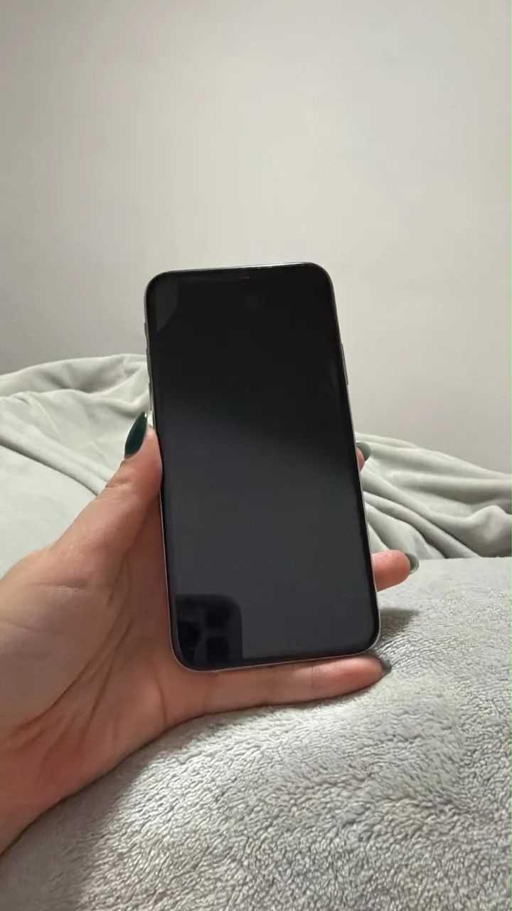 iPhone Xs 