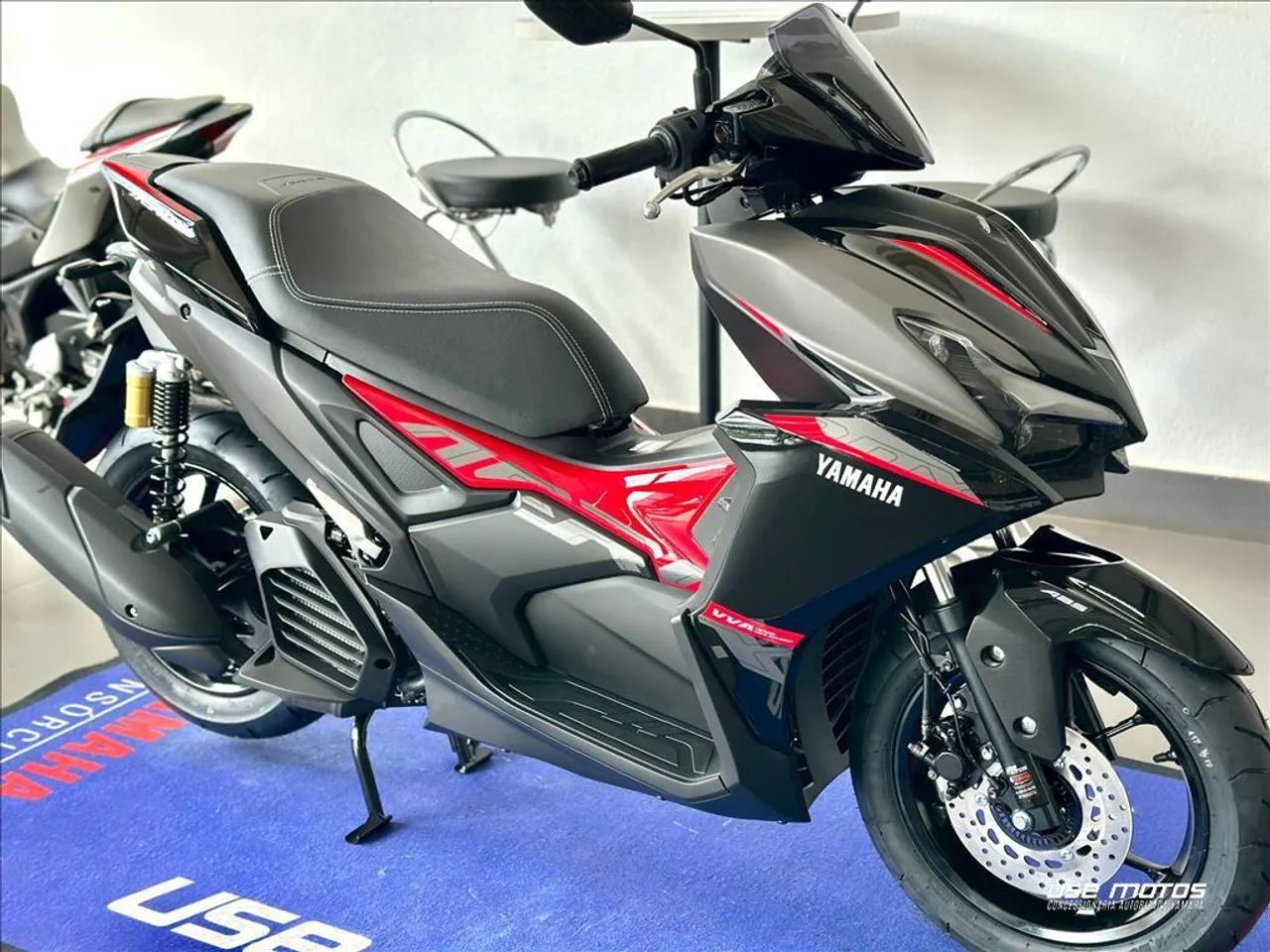 YAMAHA AEROX 160 ABS - Foto 2