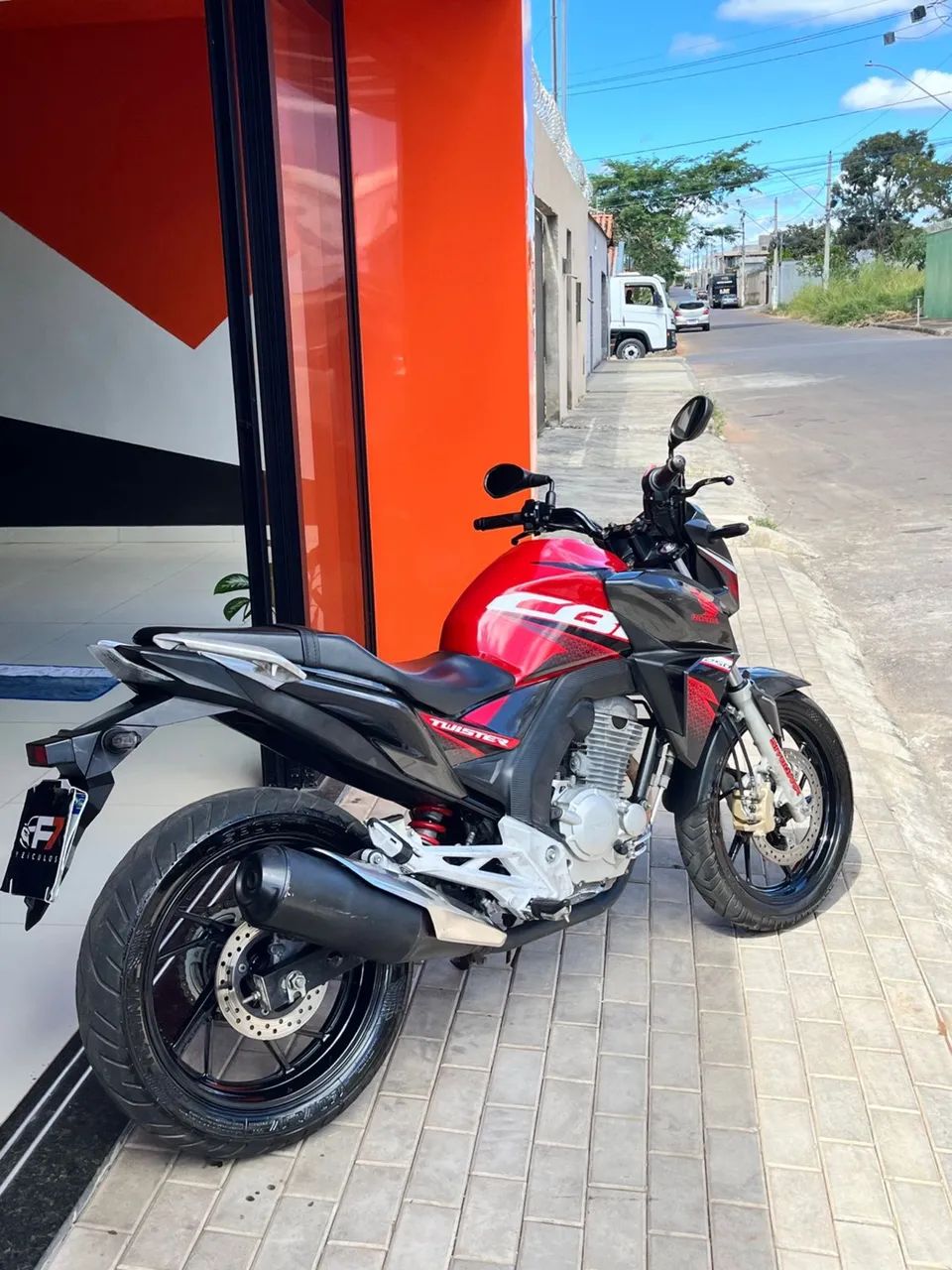 CB TWISTER 2020 - Foto 3