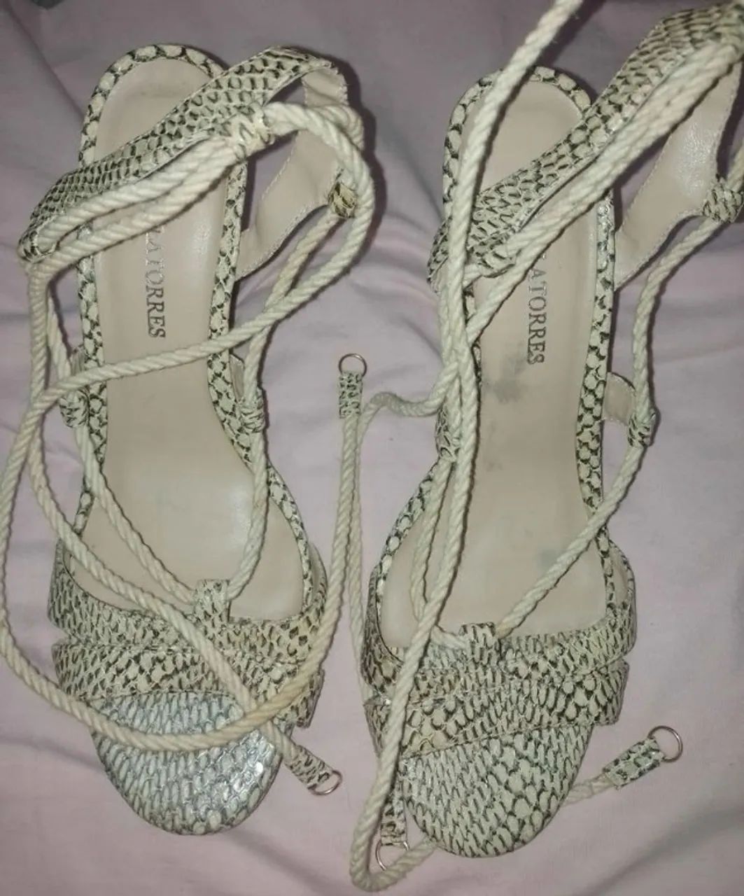 Sandália Paula Torres num 39 - Foto 4