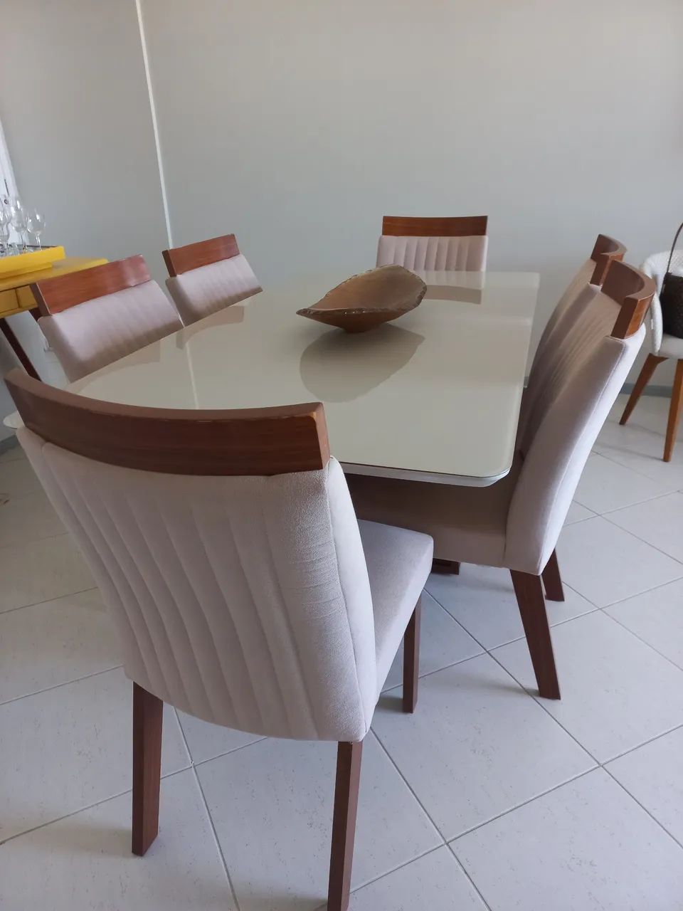 Mesa de jantar  com 6 cadeiras - Foto 2