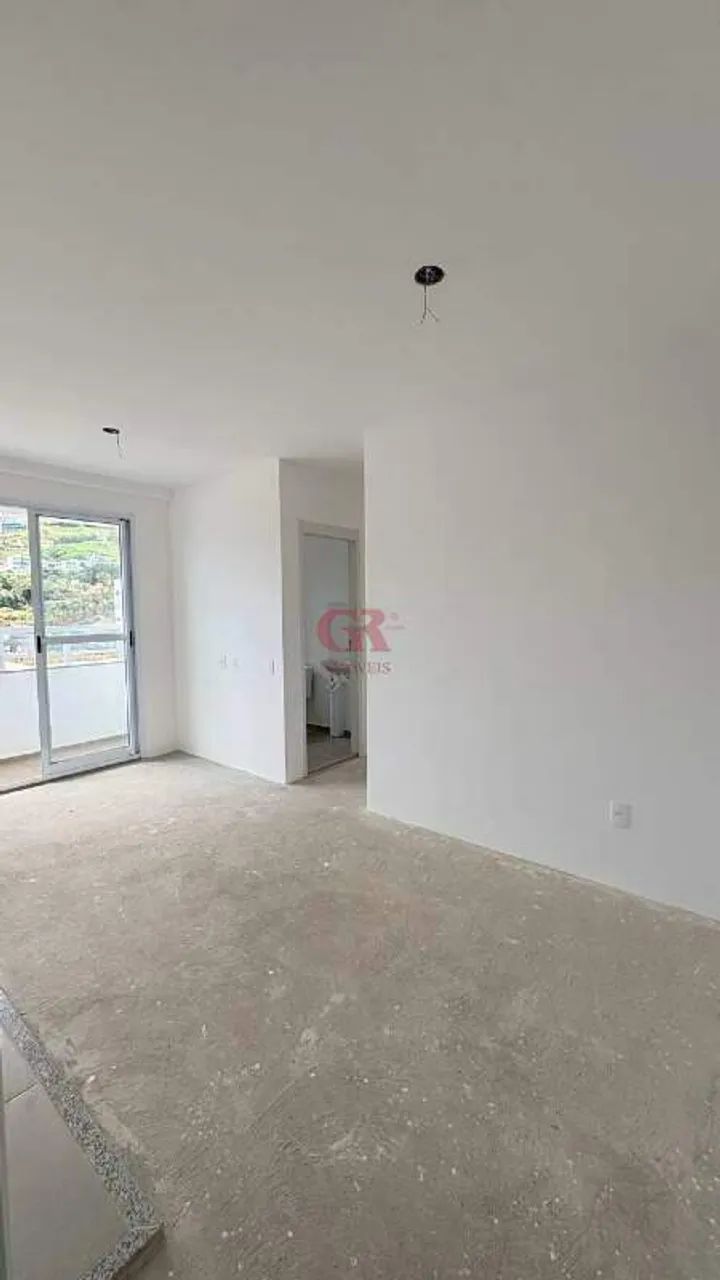 Apartamento novo - Otimo ponto comercial
