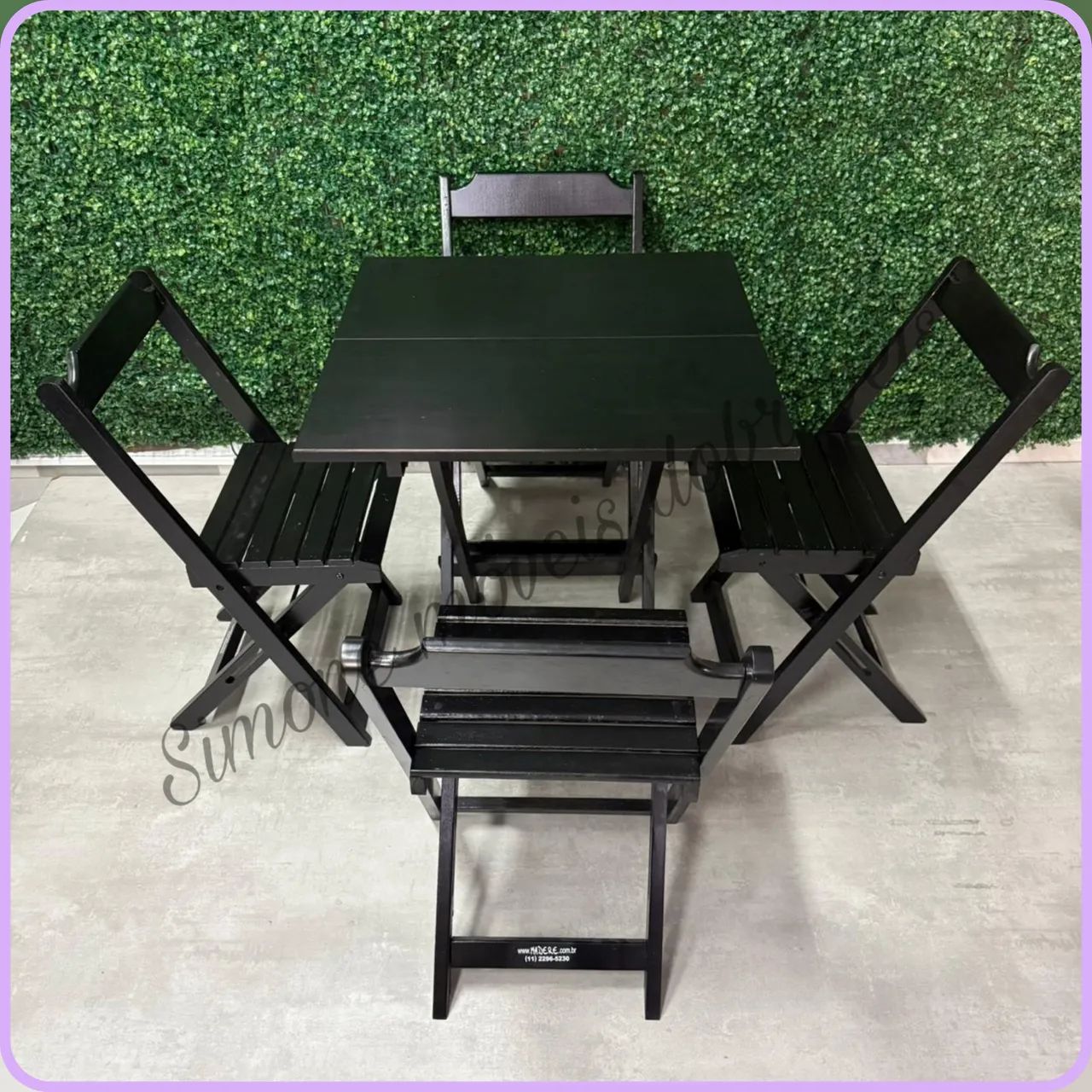 Conjunto mesa dobrável com 4 cadeiras 