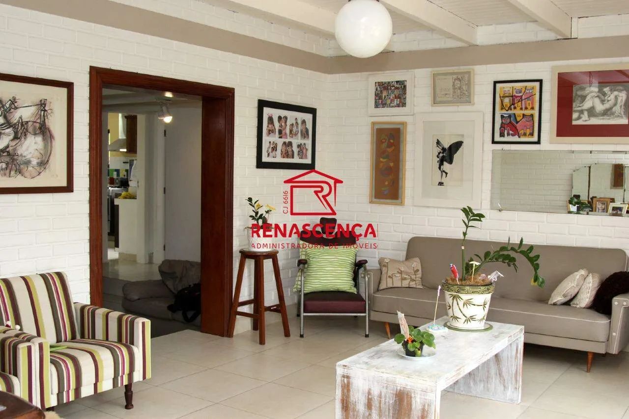 Casa com 4 Dormitórios e Clima de Casa de Campo no Parque São Jorge - Foto 3