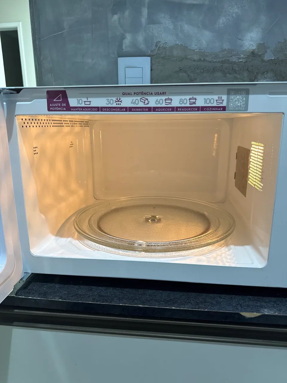 Micro-ondas Electrolux 34L - Foto 2