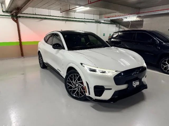 Ford Mustang Mach-e GT Performance (elétrico) 2023