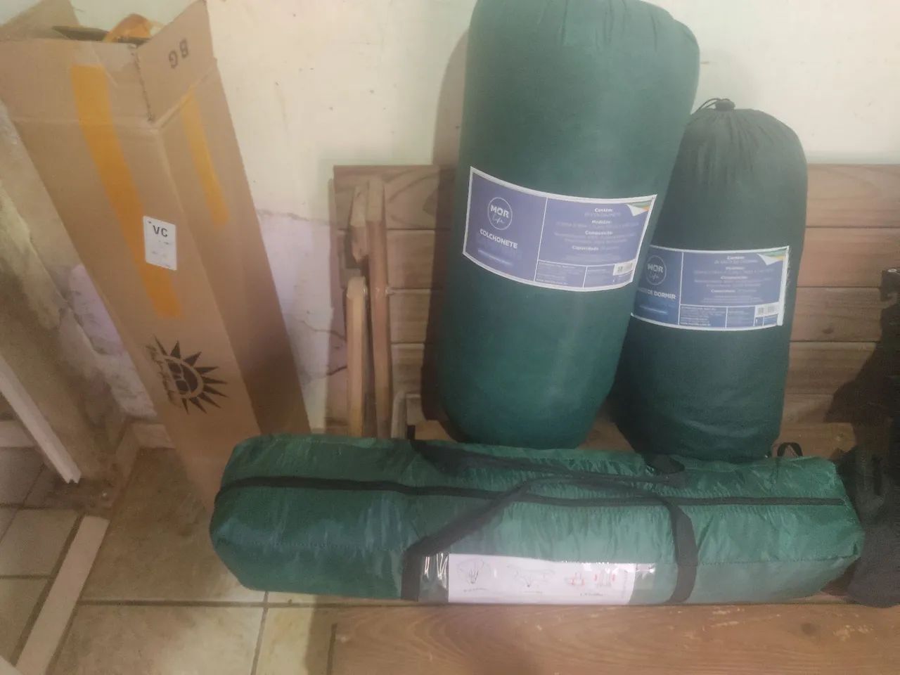 Kit acampamento: barraca, saco de dormir e colchonete  - Foto 3