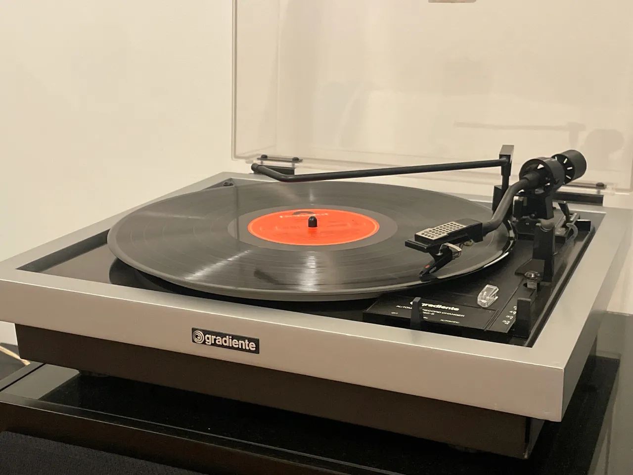 Toca discos Gradiente 750-S - Foto 2