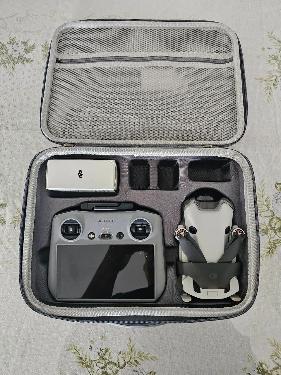 Drone DJI mini 4 pro
