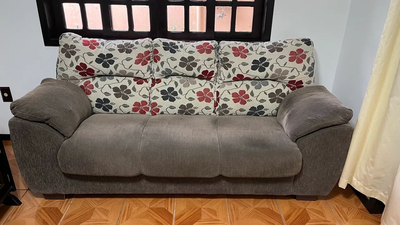 Sofá semi novo - Foto 2