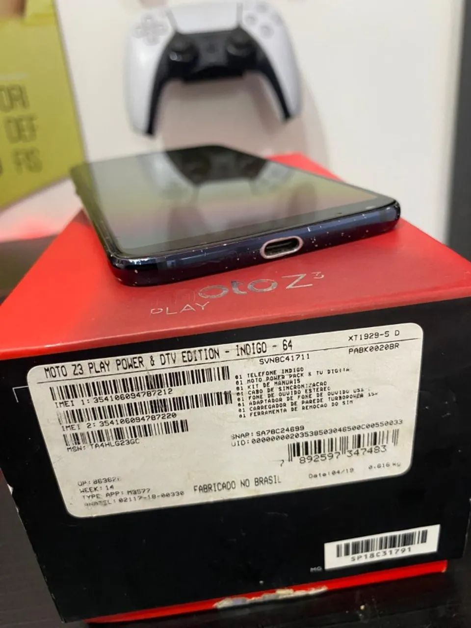 Moto Z3 PLAY 64GB -  Usado  - Foto 2