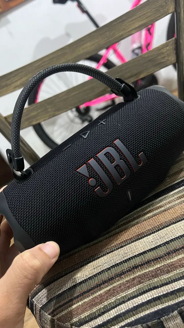 Caixa JBL charge 6