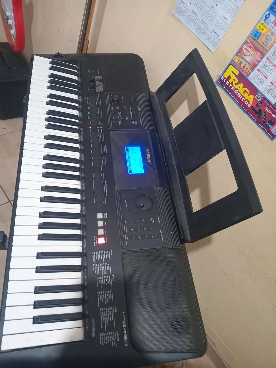 Teclado yamaha PSR E453
