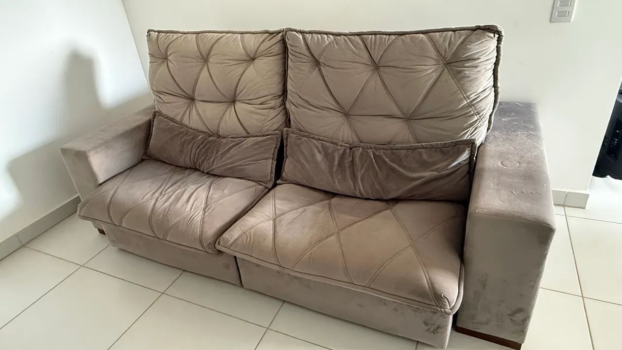Sofá retrátil 2,40m