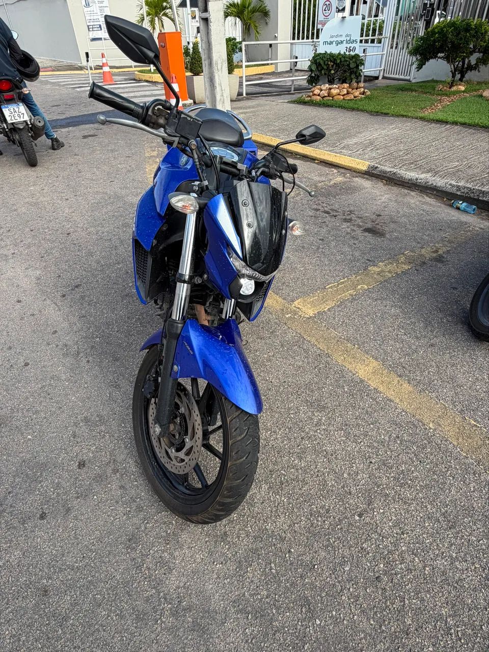 Fazer 250, ano 2022 - Foto 2