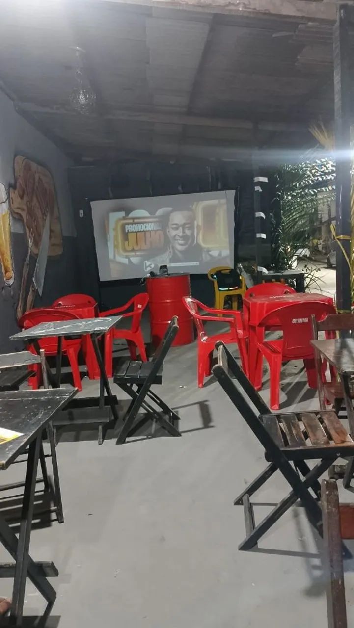 Telão para projeção com tripé 