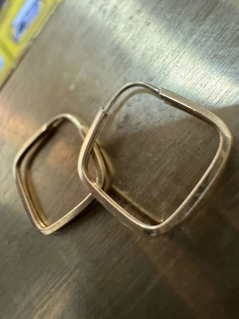 Brinco Argola de ouro 18k procedência garantia eterna - Foto 2