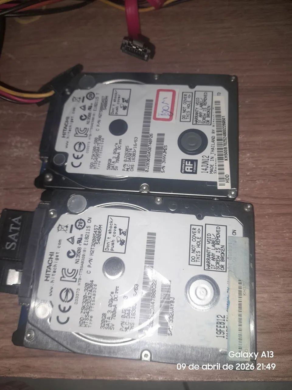 2 notebook hard drives: 500 GB and 320 GB422991677463603200