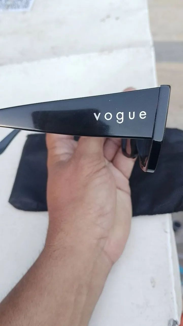 Óculos vogue