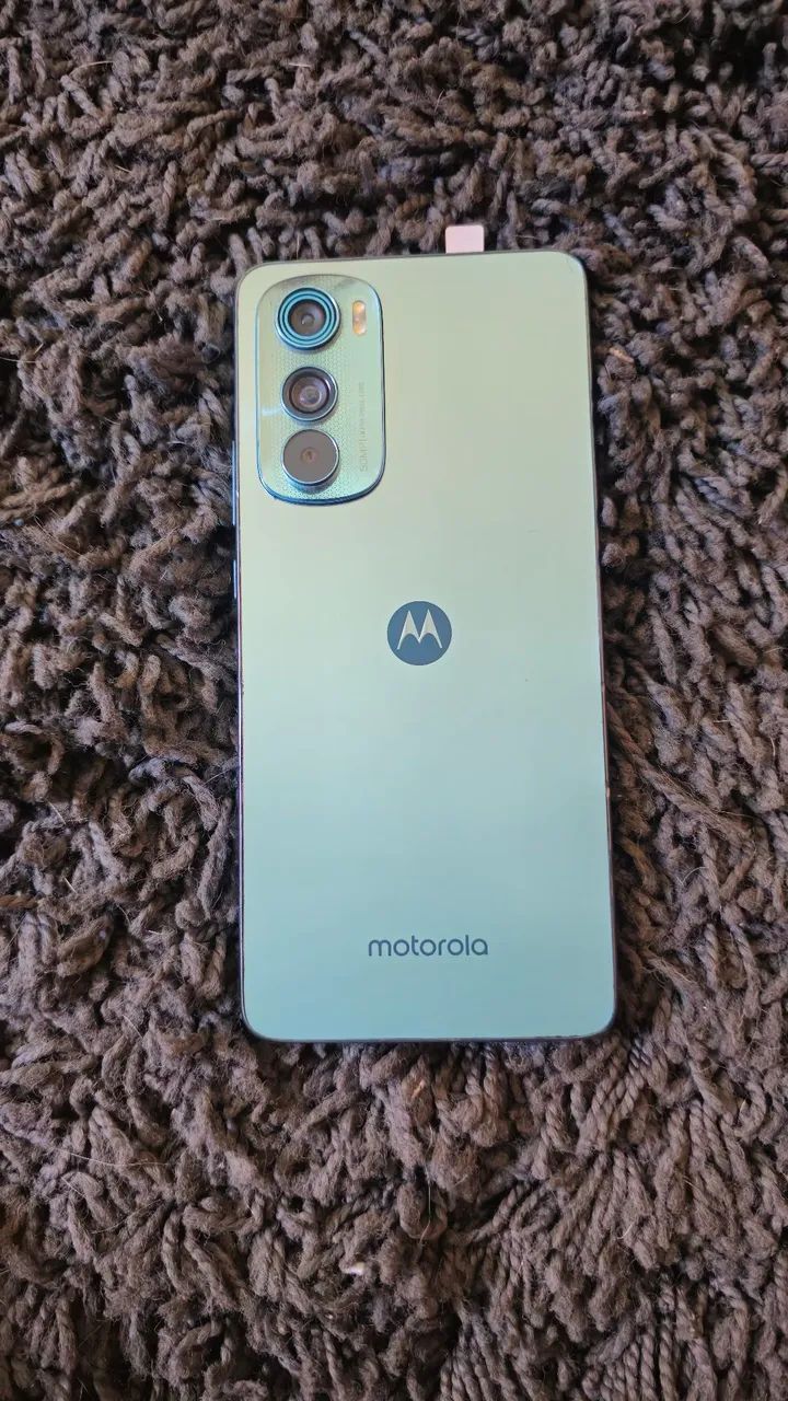 Moto edge 30