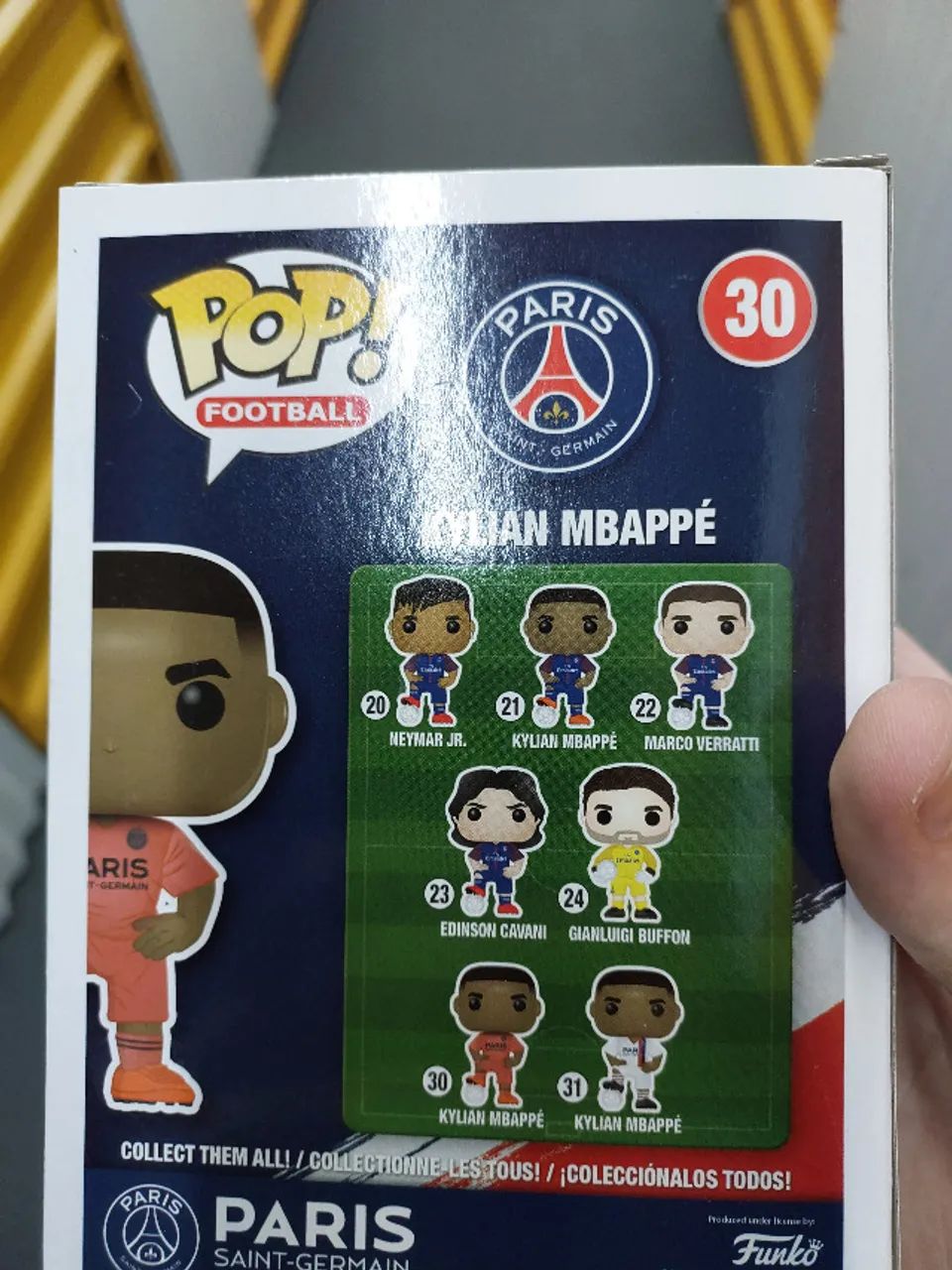 Funko Pop Kylian Mbappe 30 - Foto 3
