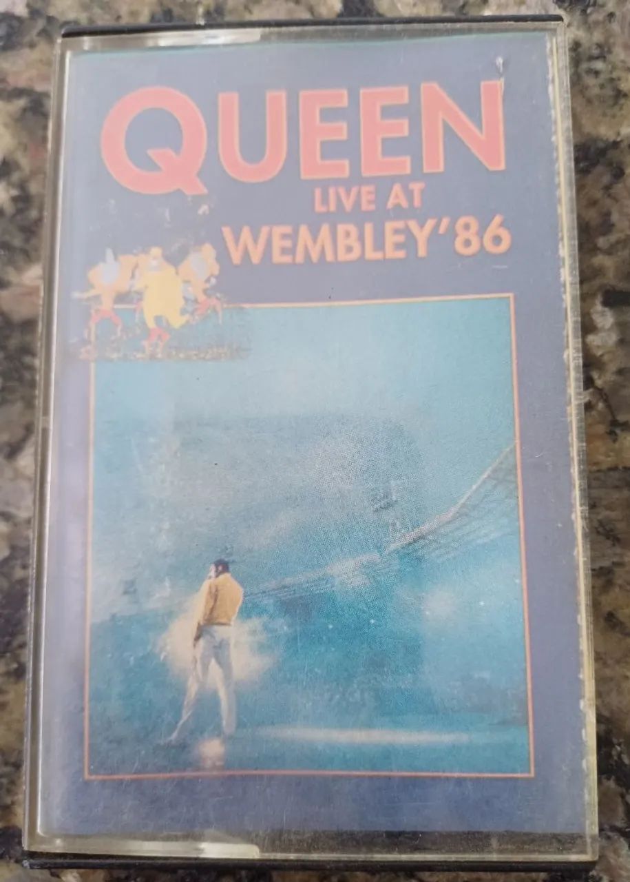 Fita K7 Queen Live In Wembley 86  - Foto 2