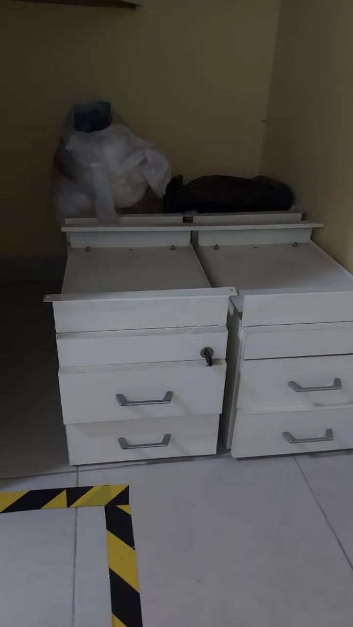 Gaveteiros para mesa 
