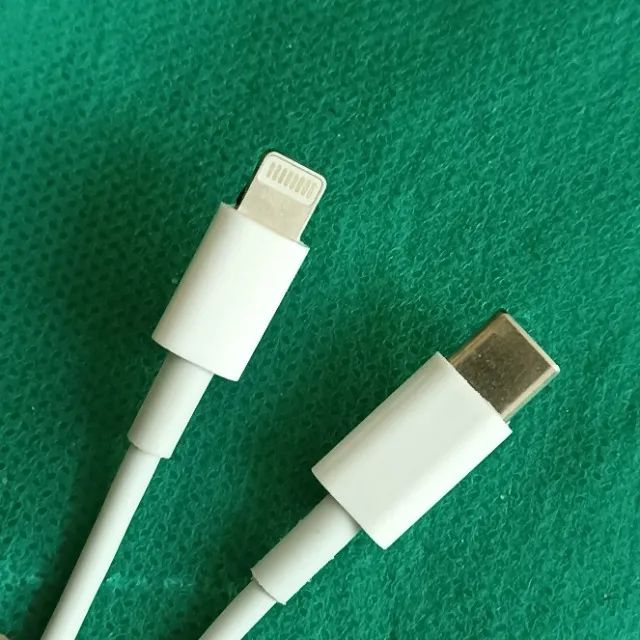 Carregador original IPhone e cabo tipo C - light - Foto 5