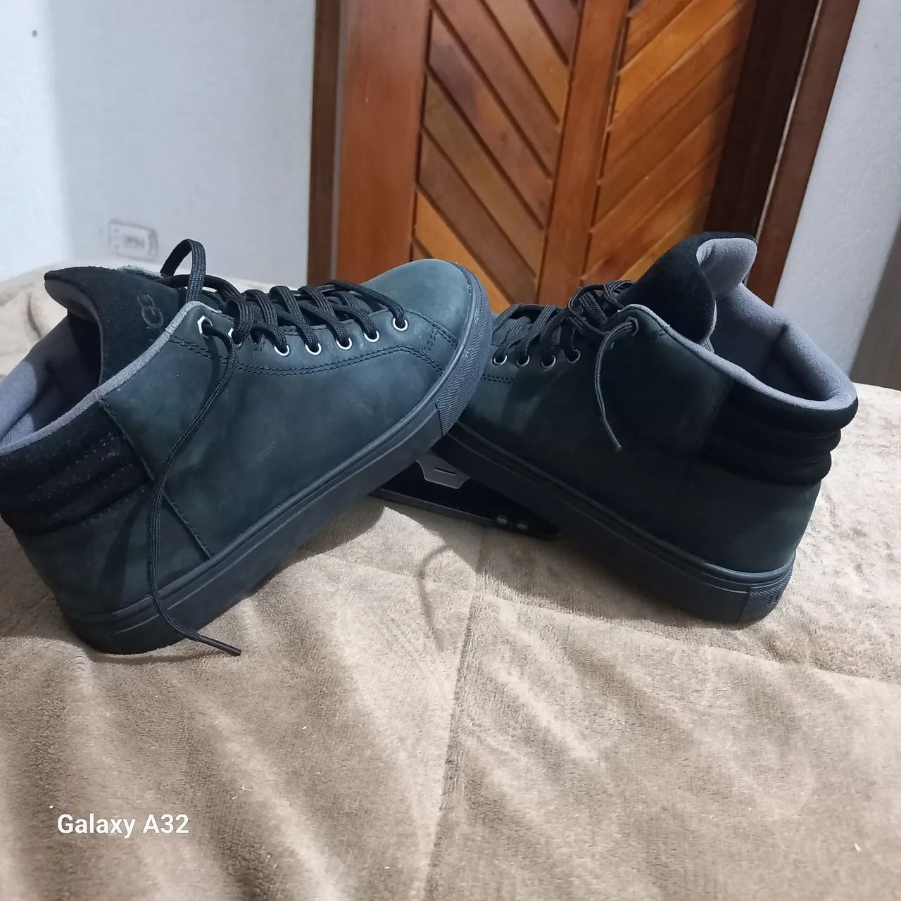 Tenis UGG Masc Baysider High  - Foto 3
