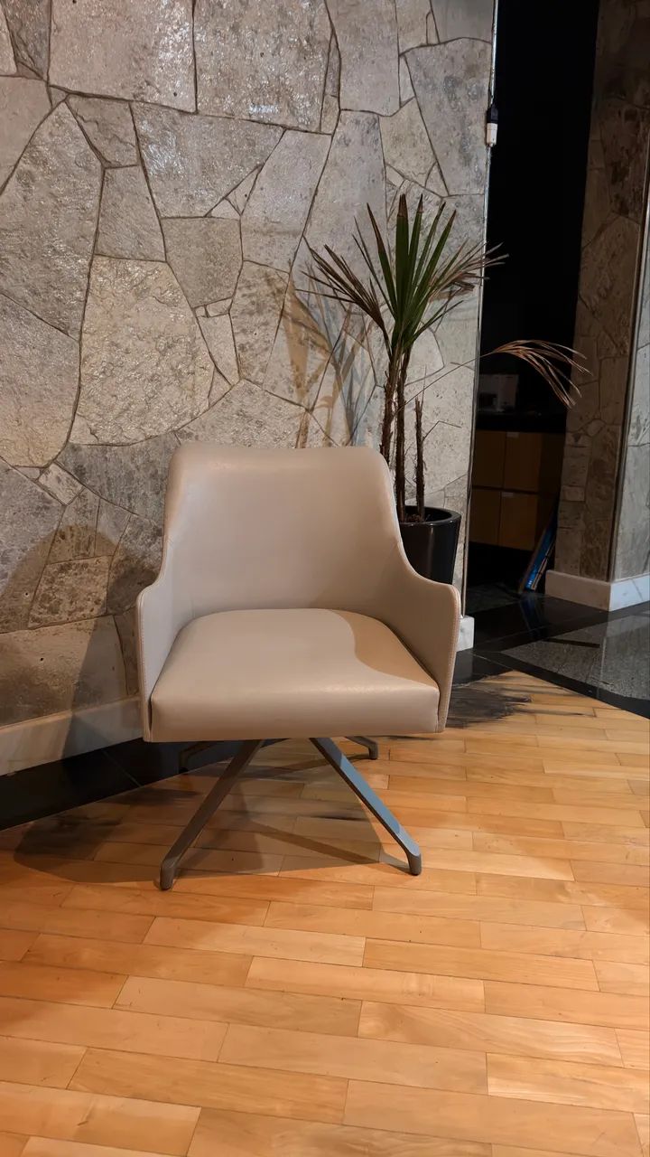 Poltronas marca Artefacto - couro legítimo  - Foto 2