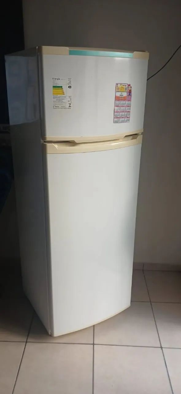 Geladeira Consul CRD37 334L - 127V - Foto 2