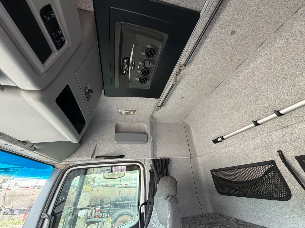 MB AXOR 2544  - Foto 3