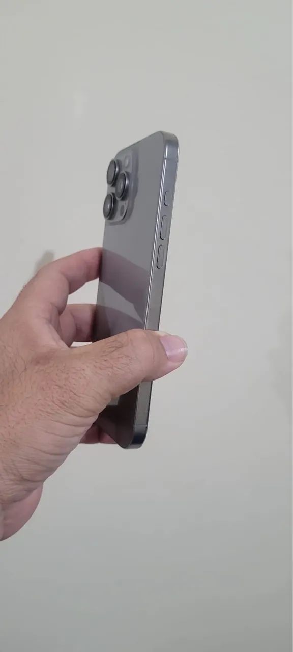 iPhone 16 pro Max 256 gbs - Foto 2