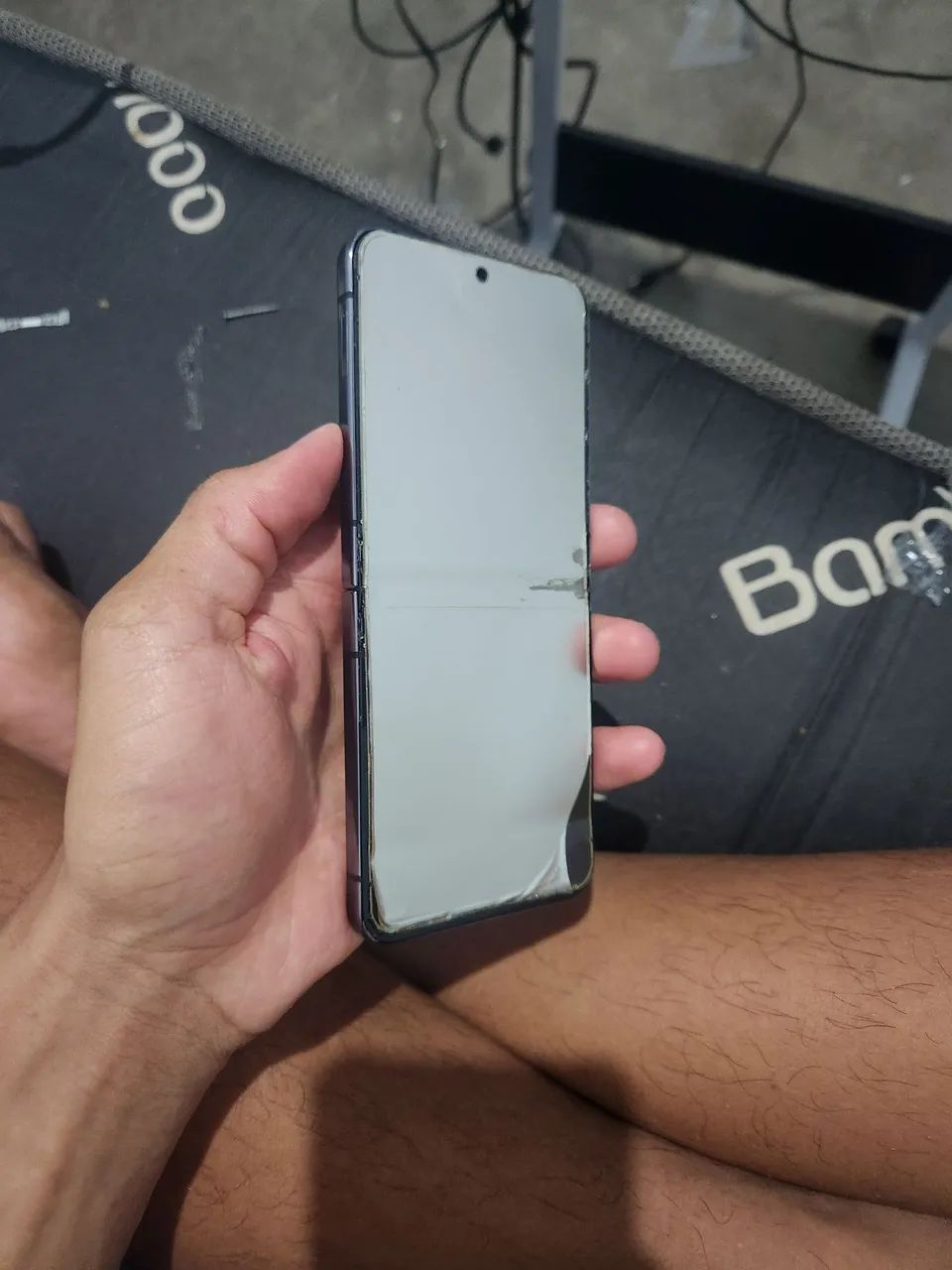 Z Flip 5 8/512  - Foto 5