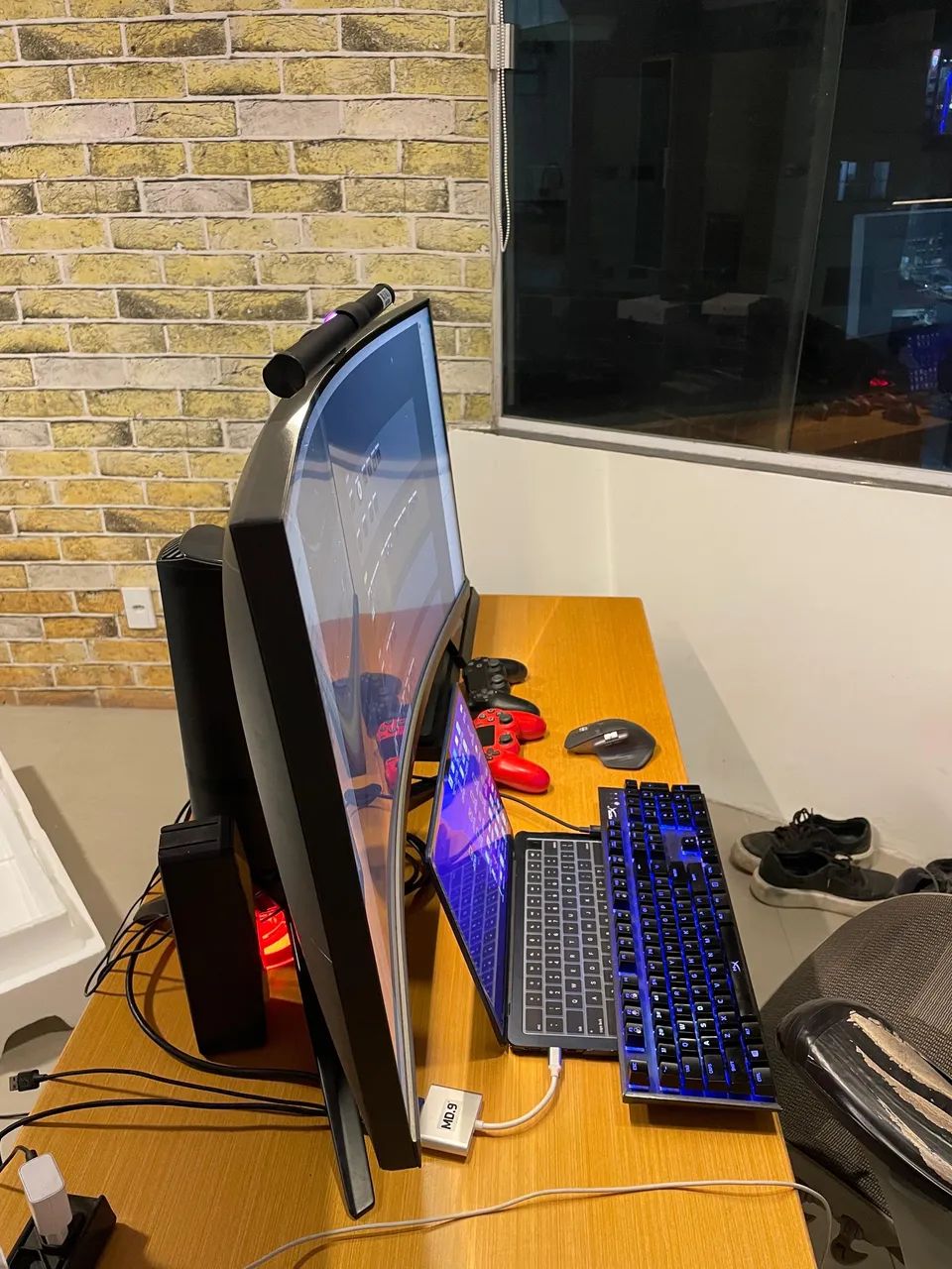 Monitor ASUS ROG Strix XG35VQ - Foto 5